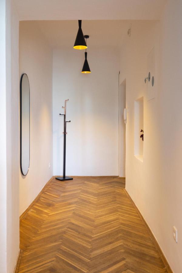 Ferienwohnung Old Town Charming Cozy Fully Equipped Krakau Exterior foto